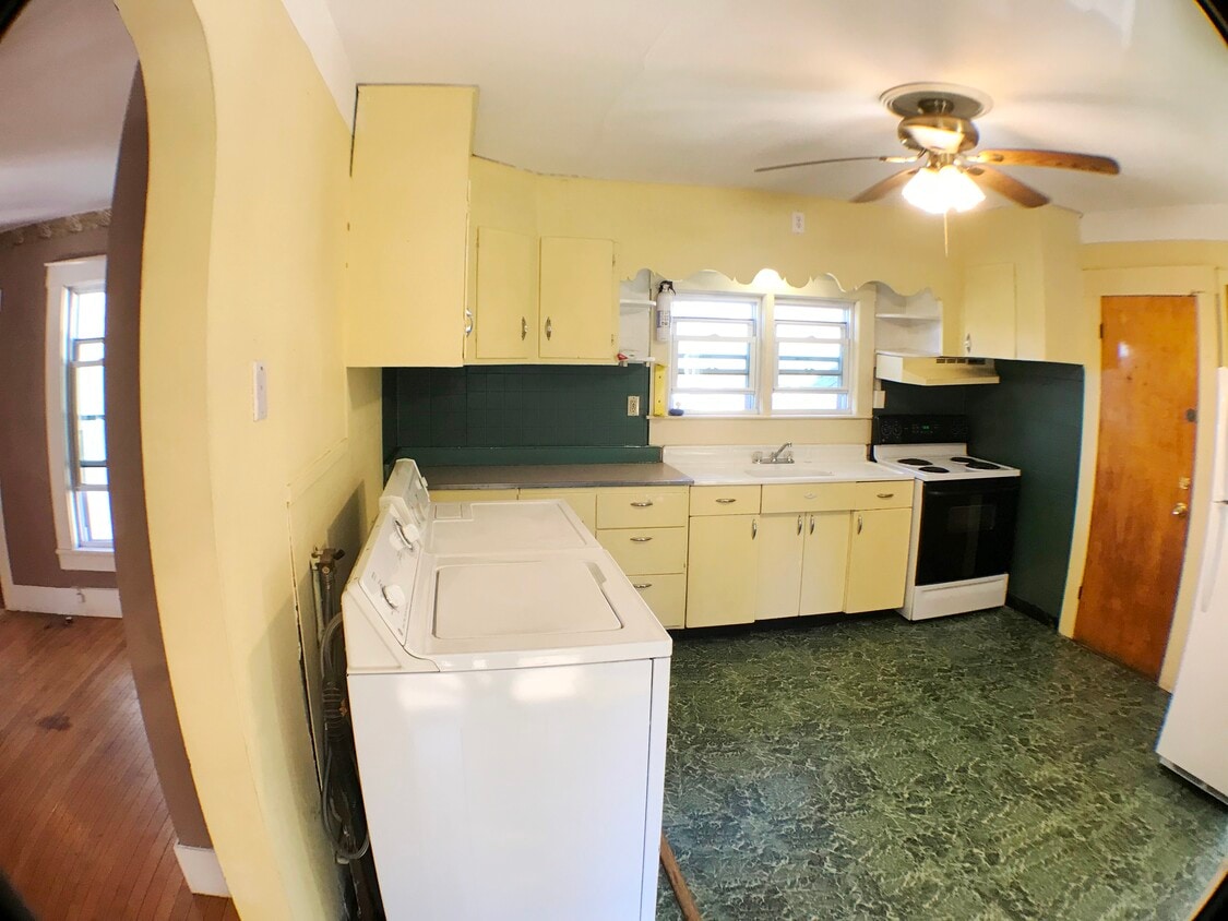 Photo - 35 Concord St (Athol, MA)