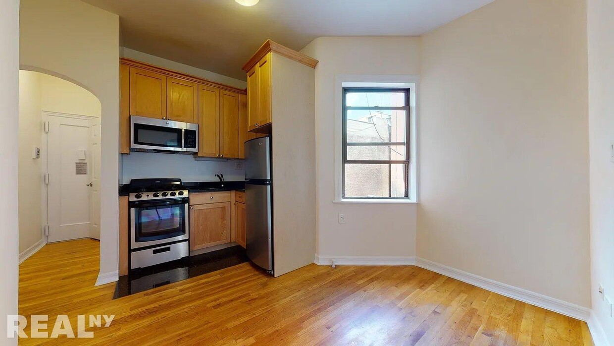 212 Grand St Unit 5A, New York, NY 10013 - Room for Rent in New York ...