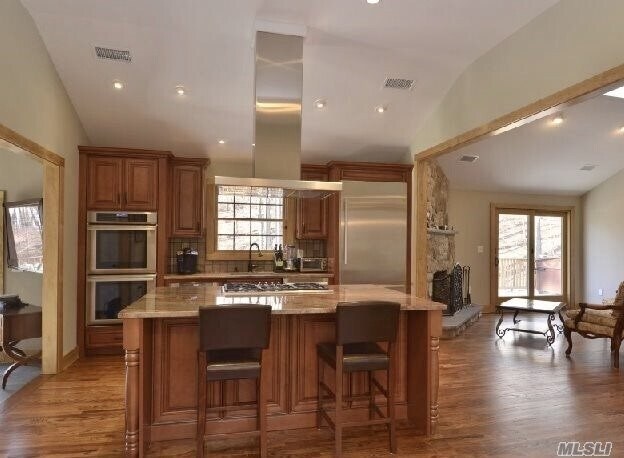 Building Photo - 8 Seaforth Ln