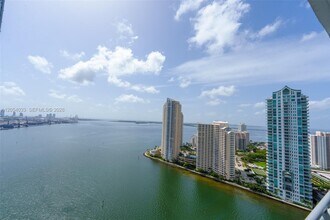 Building Photo - 325 S Biscayne Blvd