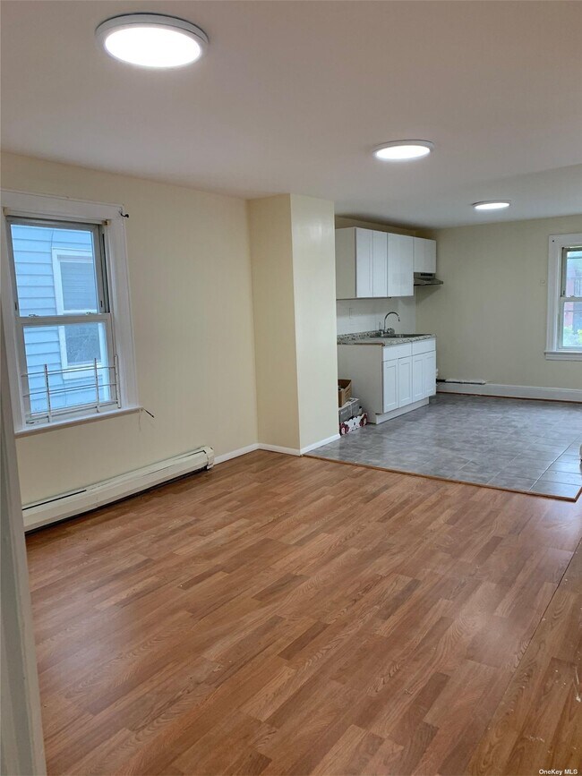 Foto del edificio - 88-56 Sabre St