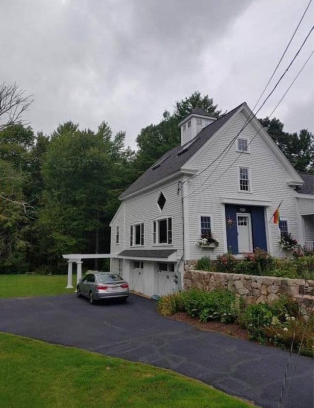 Primary Photo - 132 Summer St