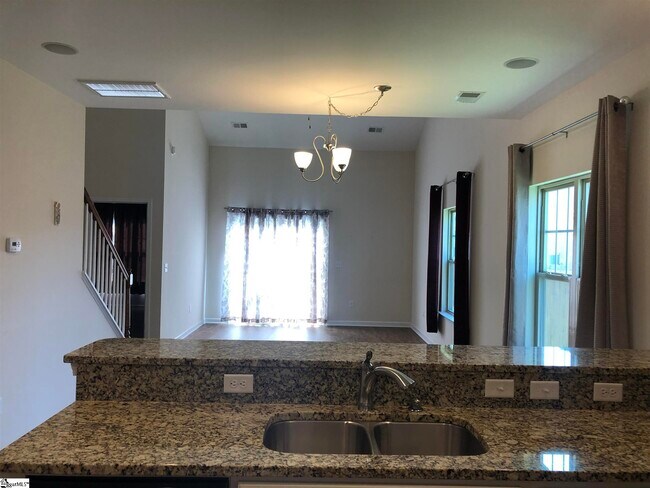 Foto del edificio - 432 N Ivestor Ct