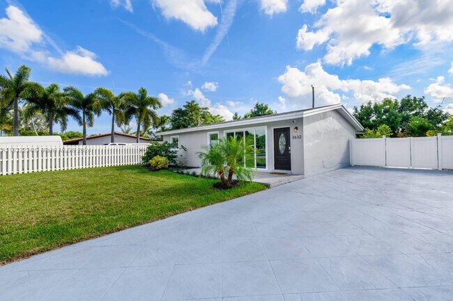 Foto del edificio - 3632 SW 17th St