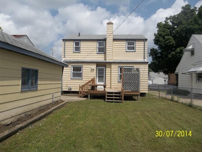Building Photo - 3610 Dale Ave