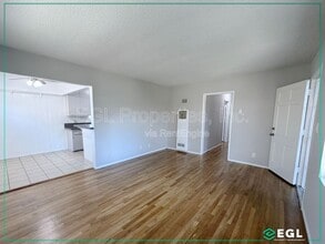 Building Photo - 11535 Sylvan St