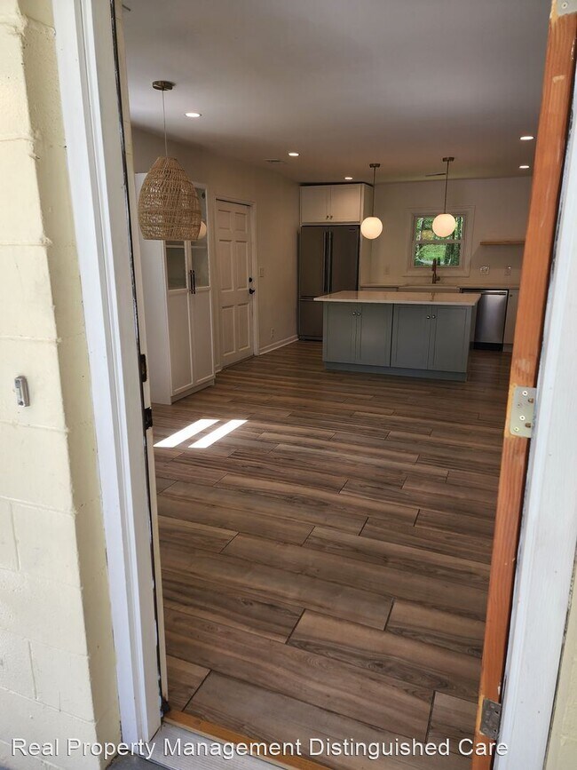 Foto del edificio - 3 br, 2 bath House - 1028 Charity Church Rd.