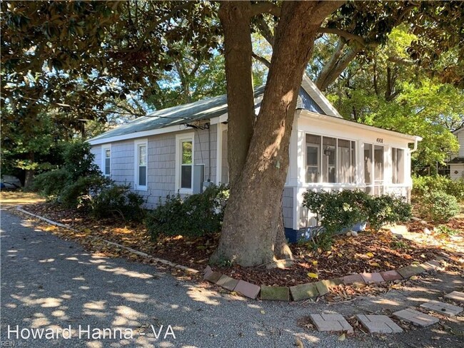 Foto del edificio - 2 br, 2 bath House - 4908 Lookout Road