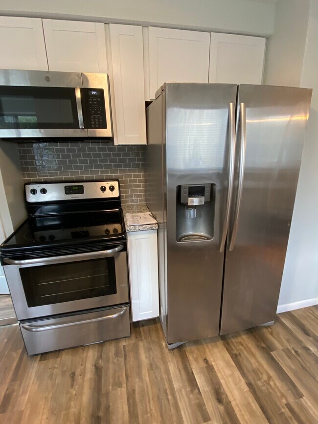 Foto del edificio - 1550 S Harris Rd