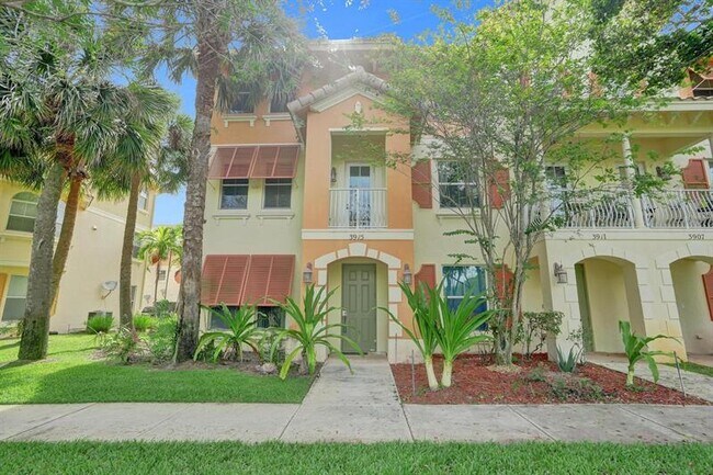 Foto del edificio - 3915 Passion Flower Rd