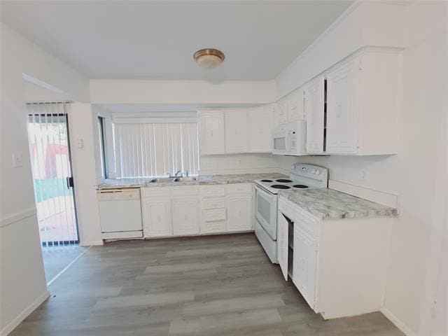 Building Photo - 3517 Hillridge Dr