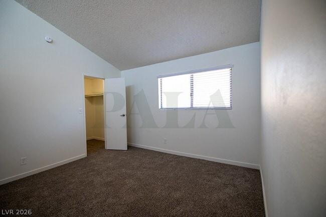 Building Photo - 5196 Gray Ln