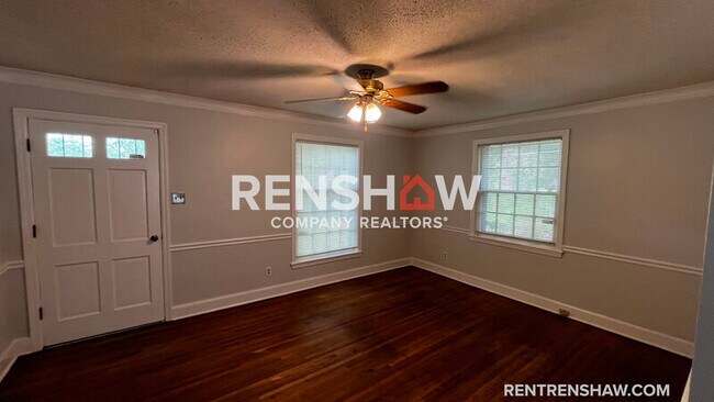 Building Photo - 3739 Healey Rd