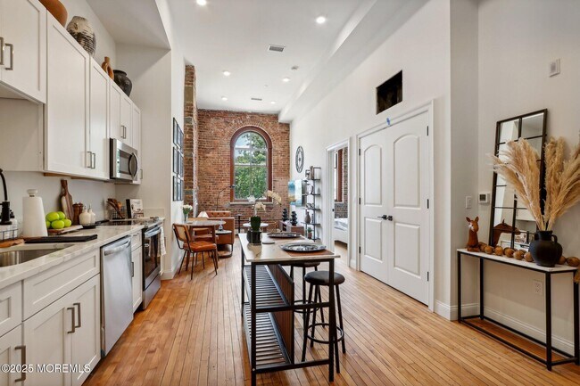 Foto del edificio - 179 Chelsea Ave
