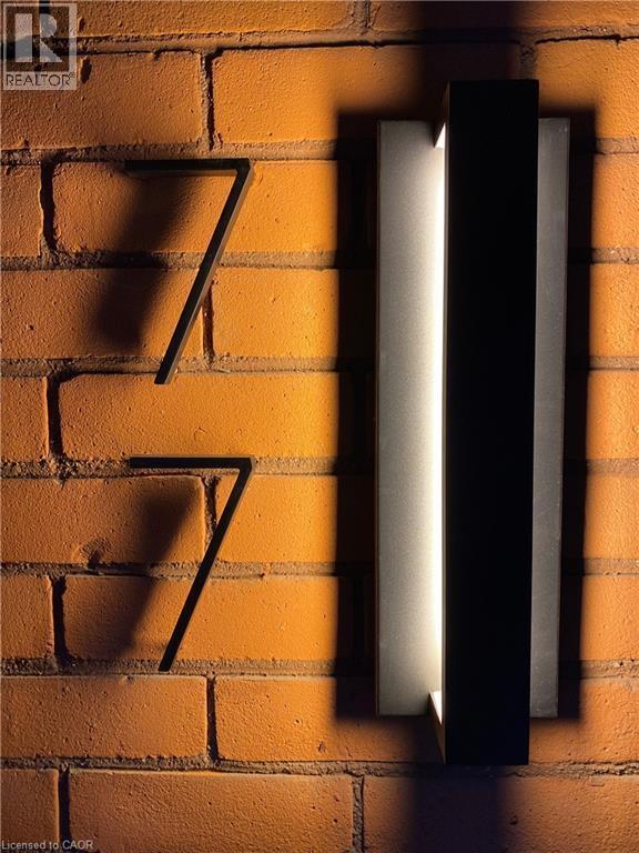 Building Photo - 77 Barton St E