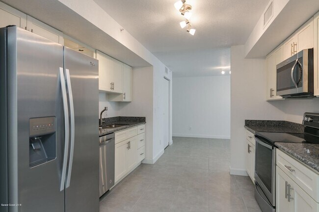 Building Photo - 303 Audubon Drive Unit 202