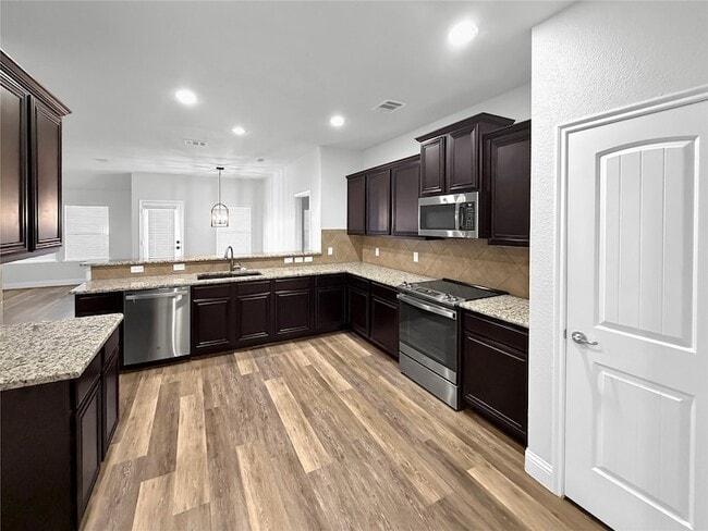 Building Photo - 9620 Tipperary Dr