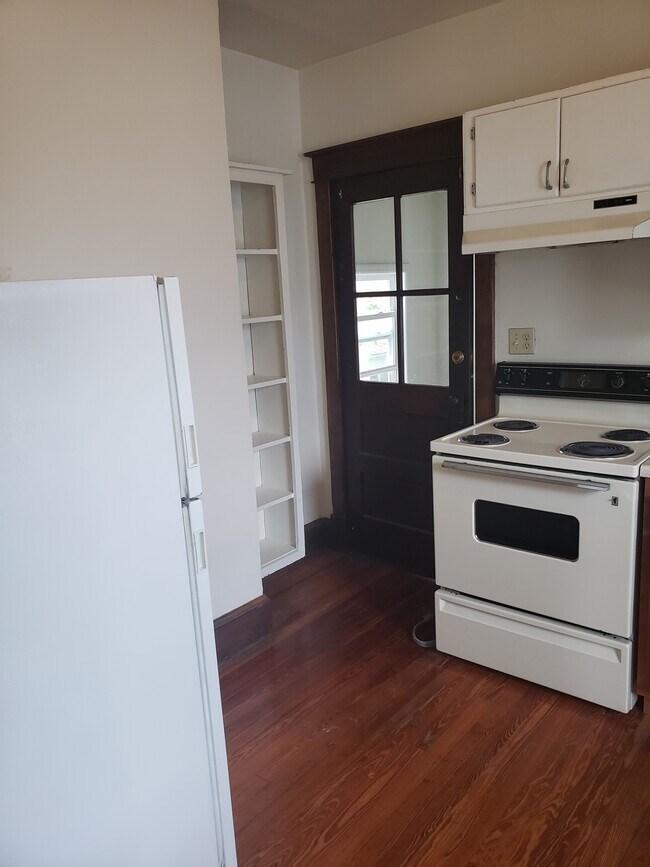 Foto del edificio - 317 Chicago Ave