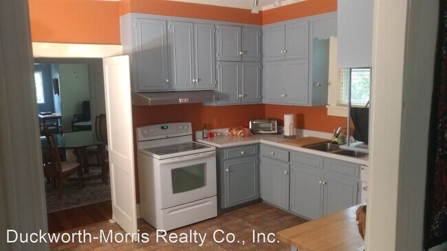 Building Photo - 2 br, 2 bath House - 1508 13th Street