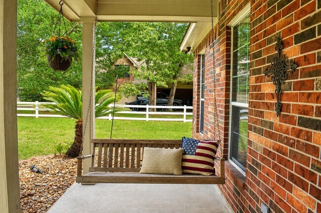Foto del edificio - 9072 Grand Lake Estates Dr