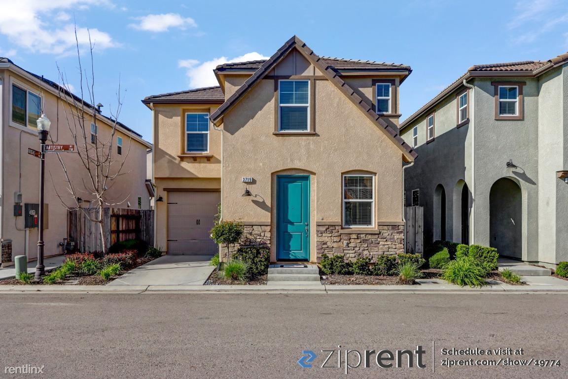 3 br, 2.5 bath House 3715 Artistry Way, House Rental in Clovis