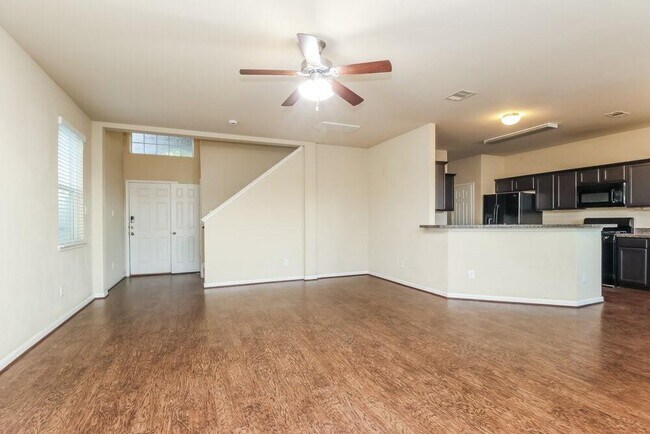Foto del edificio - 9450 Green Mills Dr
