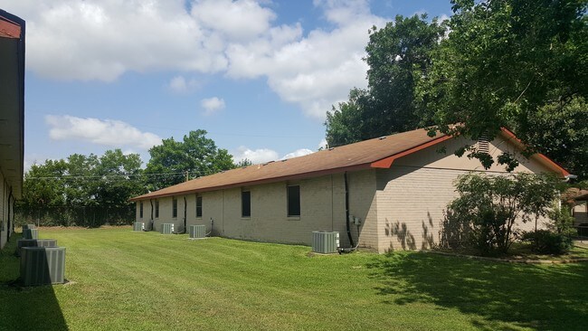 Building Photo - Lavaca Landing