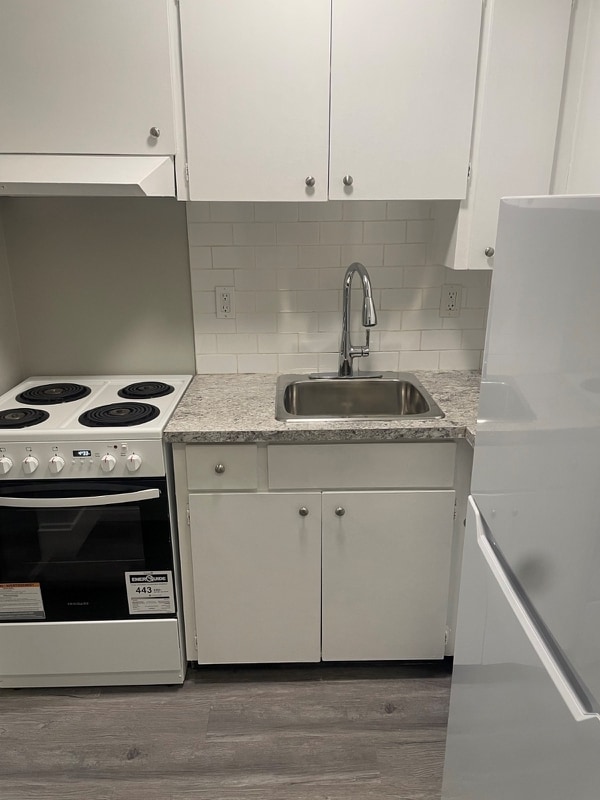 Building Photo - Cedargrove Apartments