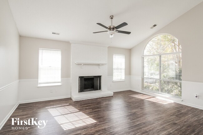 Foto del edificio - 10624 Spruce Mountain Rd