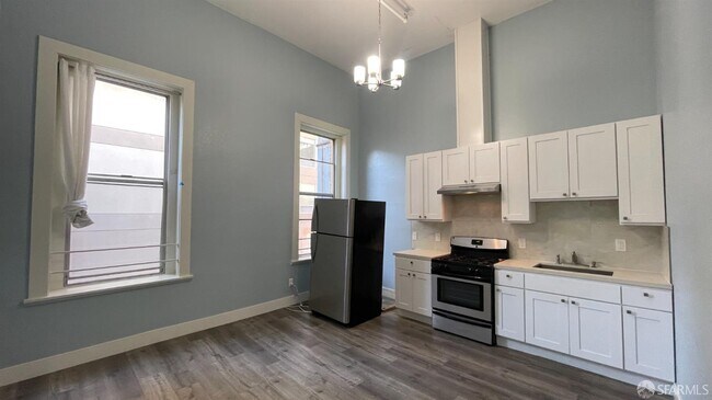 Foto del edificio - 375 12th St