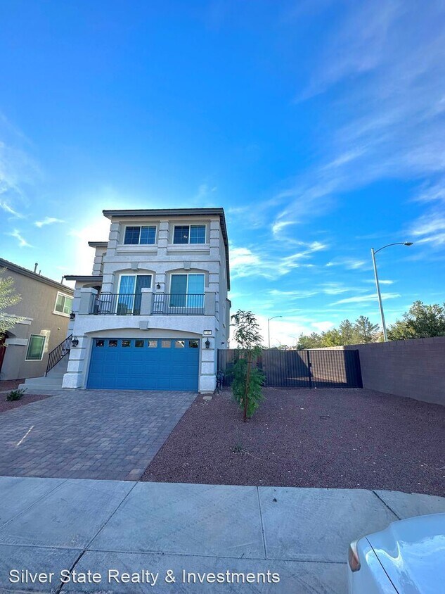 5 br, 3.5 bath House 7707 Liberty Falls House Rental in Las