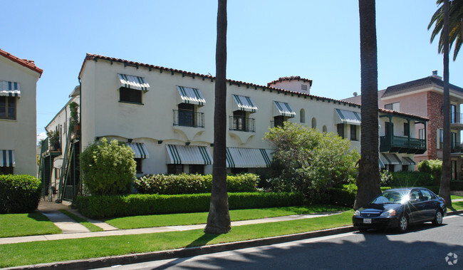 Building Photo - Palm Apartments