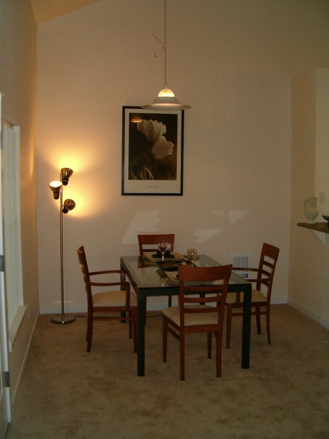 Interior Photo - Commons at Sylvan Highlands Apartments