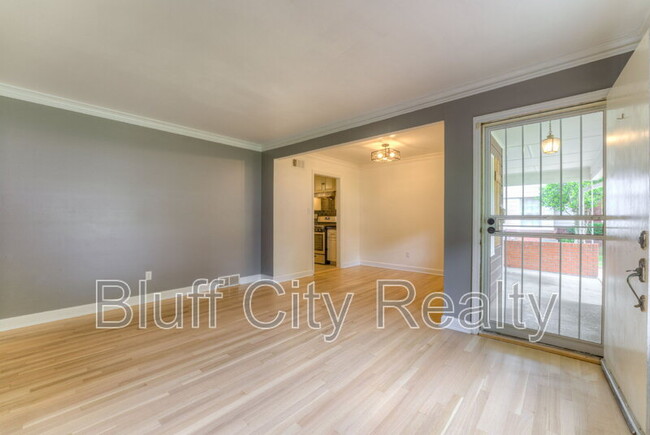 Foto del edificio - 4560 Boyce Rd