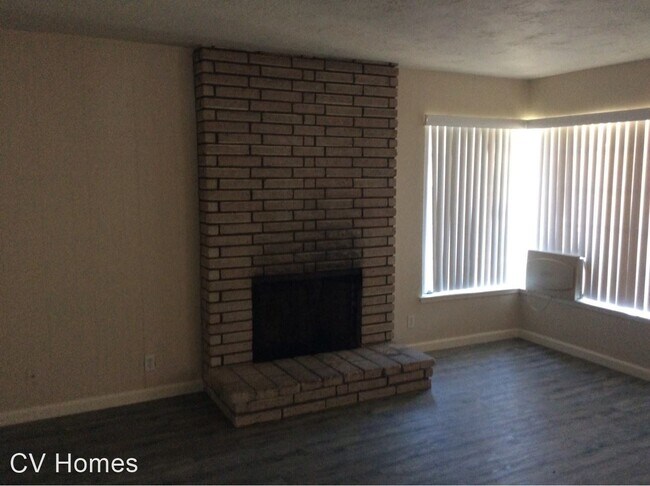 Foto del edificio - 3 br, 2 bath House - 4032 E. Hampton Way