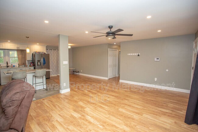 Foto del edificio - 31 Edge Ln