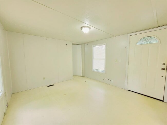 Foto del edificio - 401 S Woodson St