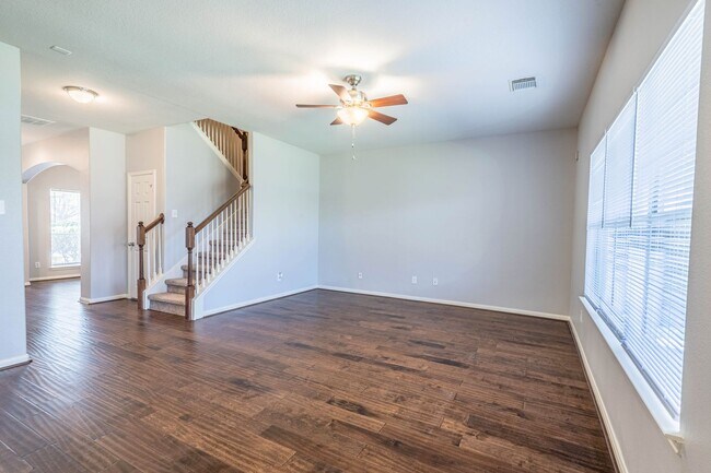 Foto del edificio - 20926 Hamlet Ridge Ln