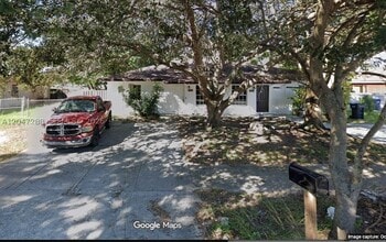 Building Photo - 10623 SW 170th St