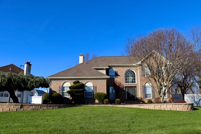 Photo - 2969 Columbia Dr House