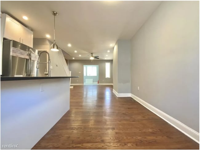 Building Photo - 1447 S 32nd St