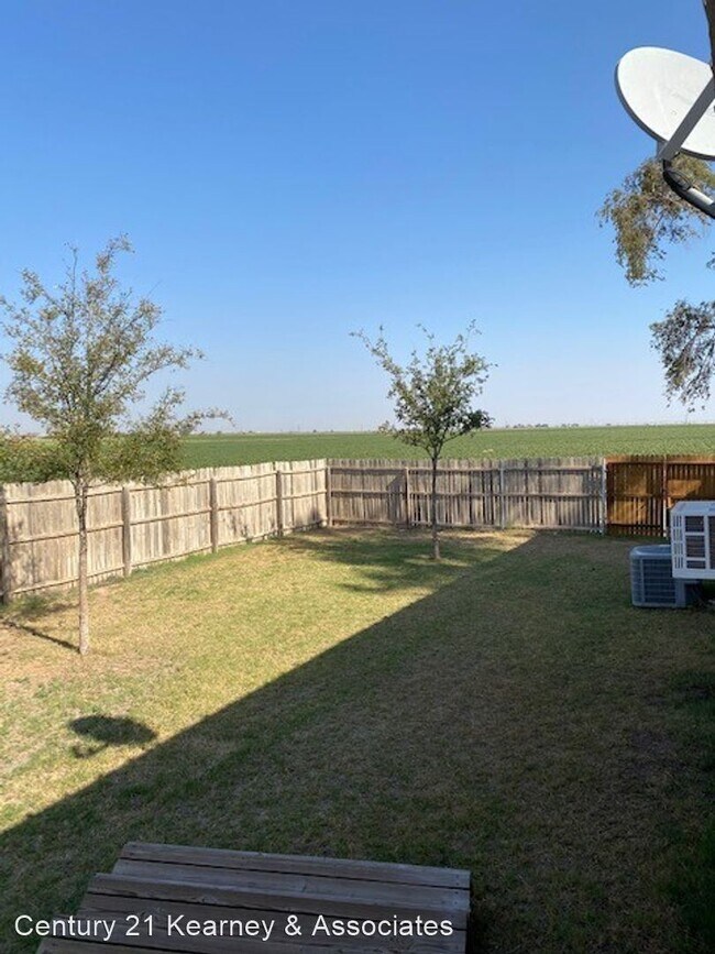 Building Photo - 3 br, 2 bath House - 9403-B N CR 3300