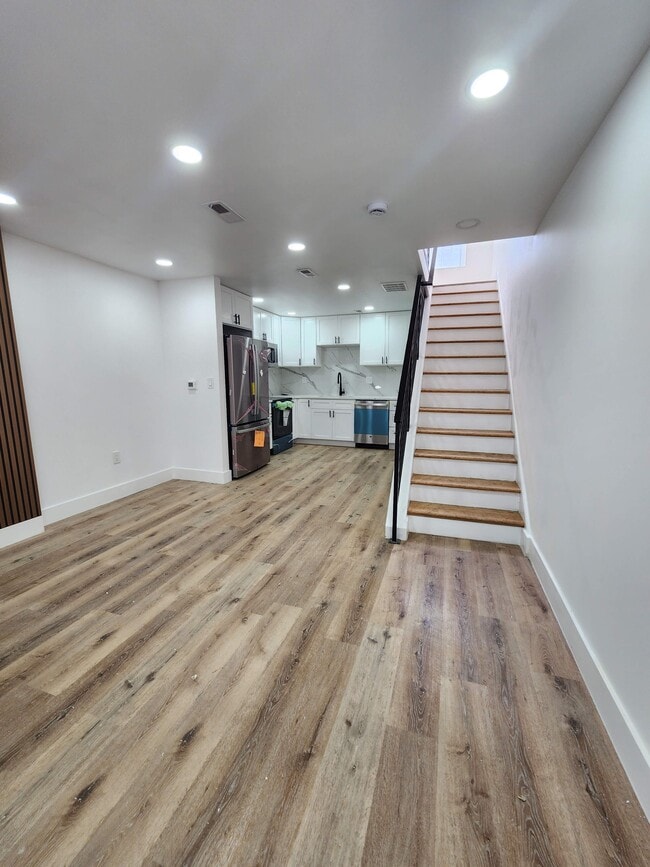 Foto del edificio - 1734 W Seybert St