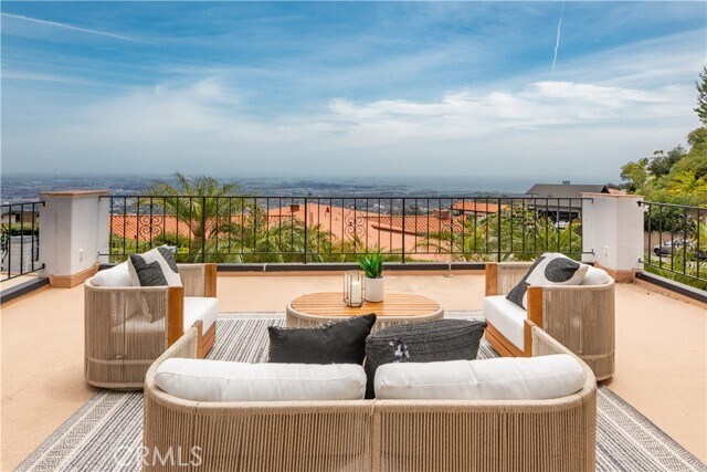 Foto del edificio - 30047 Knoll View Dr