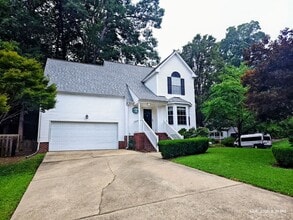 Building Photo - 100 Lamplighter Pl