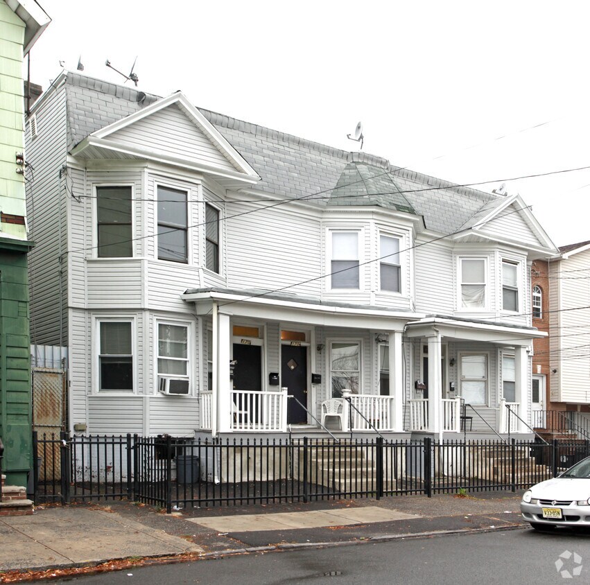 Primary Photo - 170-172 Catherine St