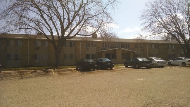 Foto del edificio - 1563 Wildwood Rd