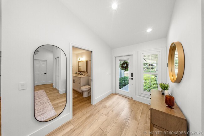 Foto del edificio - 13471 Barberry Dr