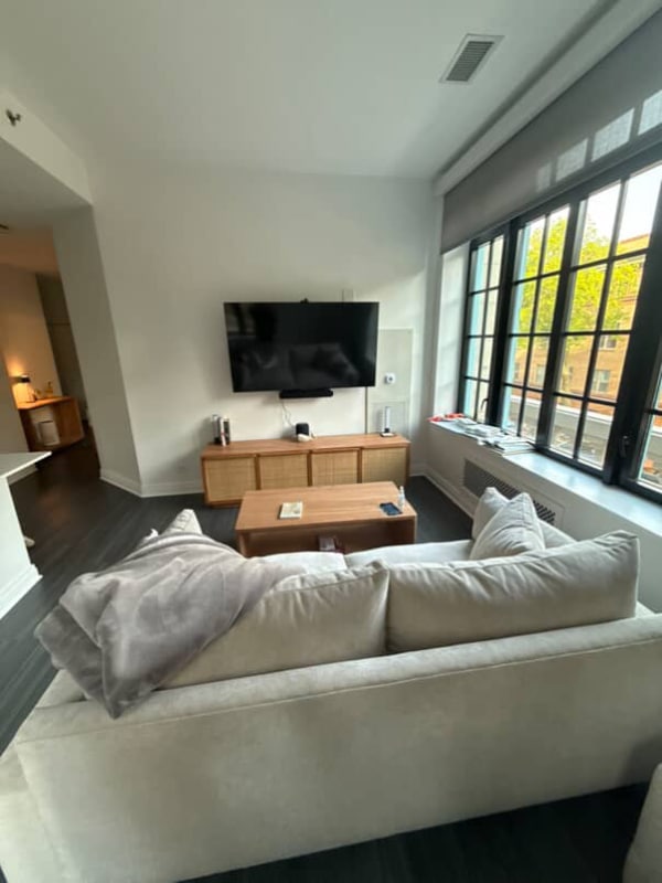 Foto del edificio - 2300 N Lincoln Park W