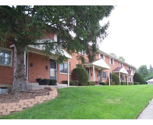  - Fair Oaks Apartments